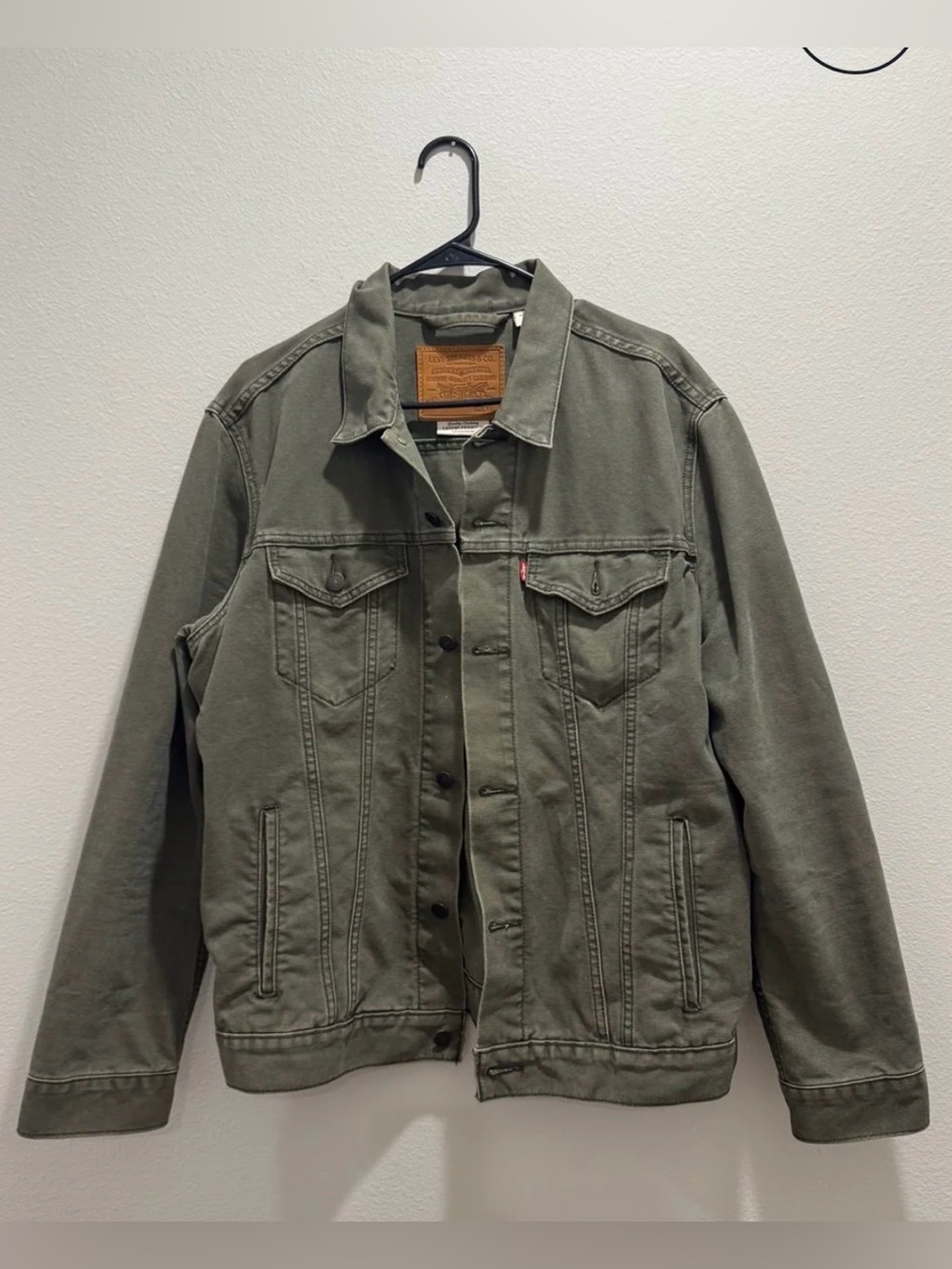 Levi’s Men's Olive Green Denim Trucker Jacket XL NWOT